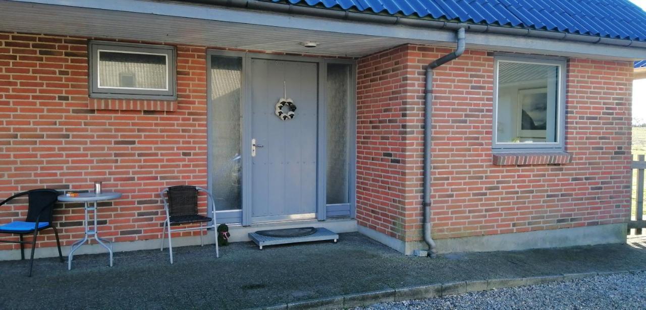 Ferienwohnung Hyrdeskolen Give Exterior foto